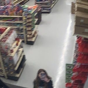 Meet your Posher, Olivia